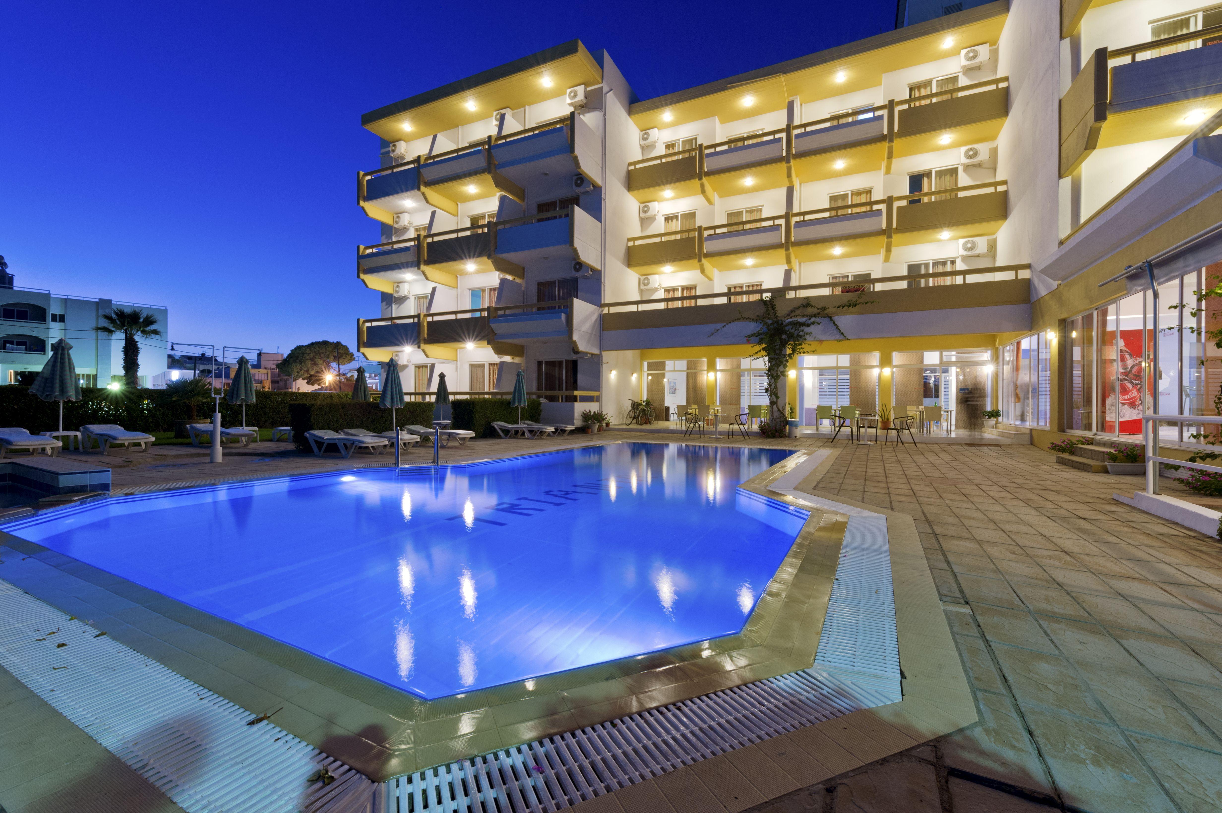 Aparthotel Trianta 2*